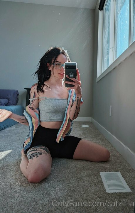 blonde bikini-onlyfans hübsche sexy bilder