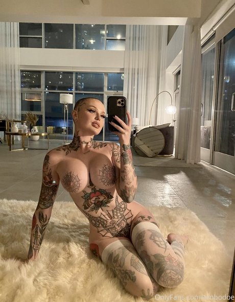 asiatische nackte onlyfans exklusive xxx fotos