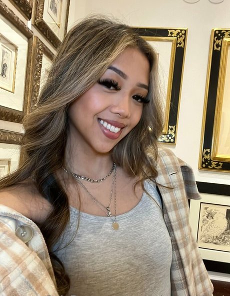 Ashley Rabanal kostenlose xxx bild