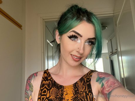 oma onlyfans freie perfekte bilder