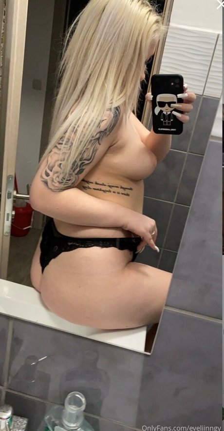 eveliinngy nacktheit erwachsene fotos