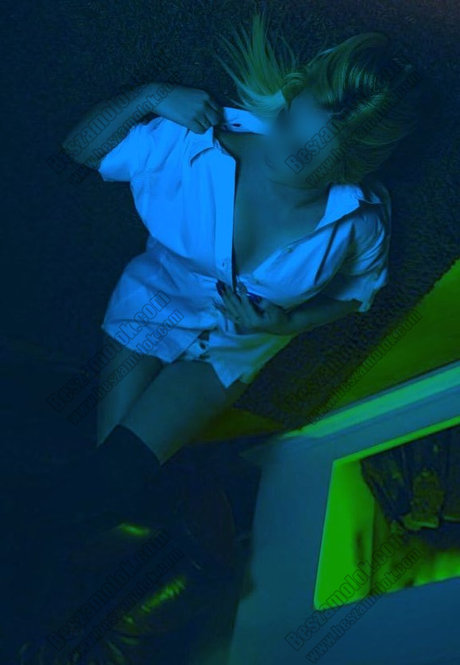 eveliinngy nacktheit top galerie