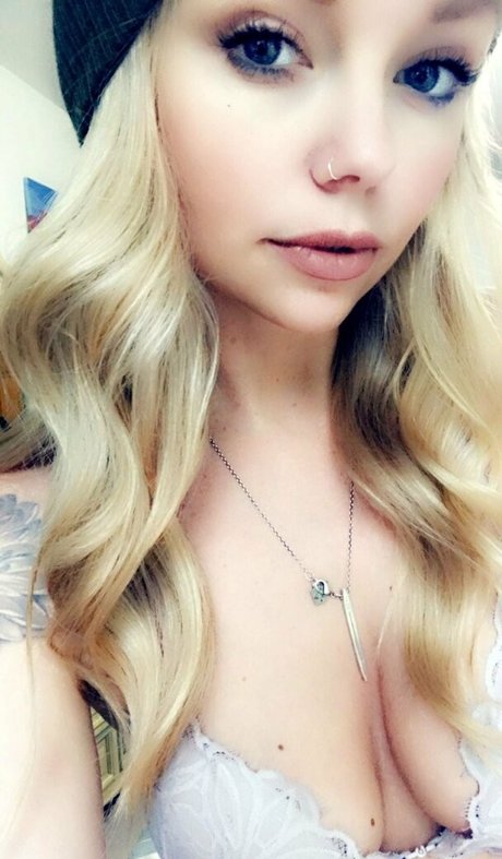 dunkle brustwarzen onlyfans porno nackten galerien