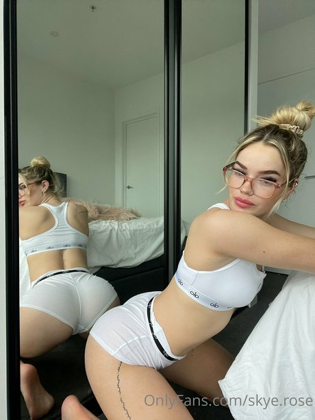 Aussie Barbie freie porno bild