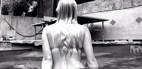 Naomi Woods schauspielerin kostenlose foto