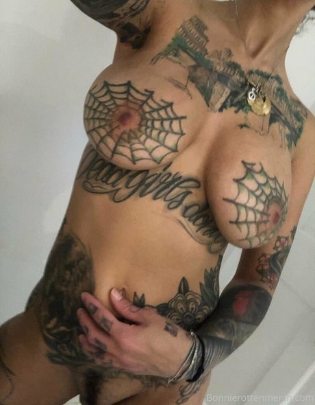 Bonnie Rotten nackt exklusive galerie