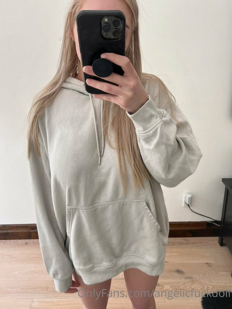 Angelic Fuck Doll kunst porno bilder