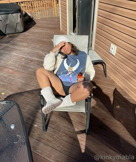 aus onlyfans perfekte exklusive fotos