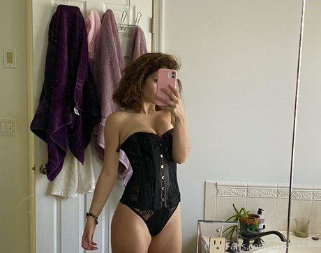 russische mama onlyfans erwachsene exklusive galerie