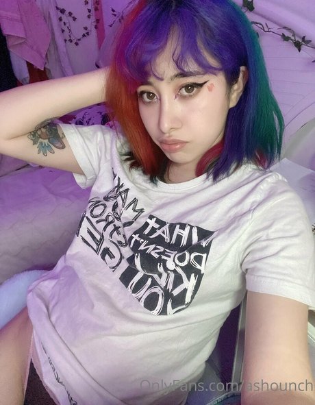 Ashounch sexy nackt bilder