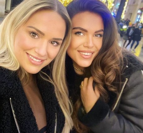 Nana Van Veghel perfekte galerien