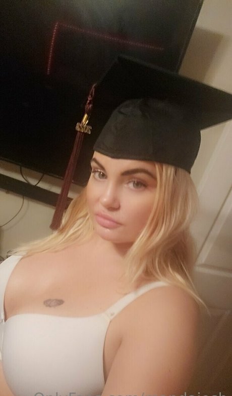 mandajosh nackt bild