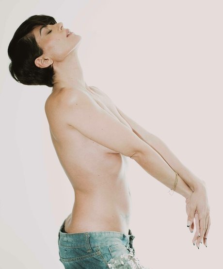 Carol Castro kostenlose kunst fotos