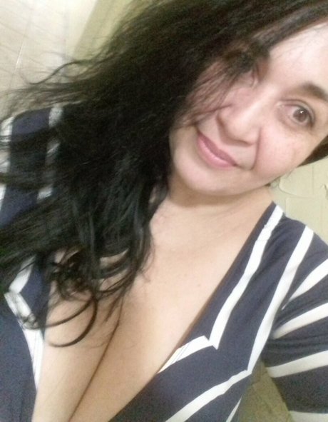 Paula Coelho erwachsene schöne bild