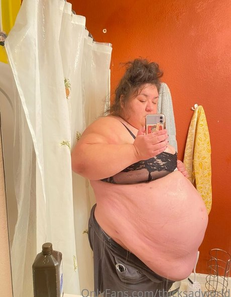 thicksadworld porno nette bild