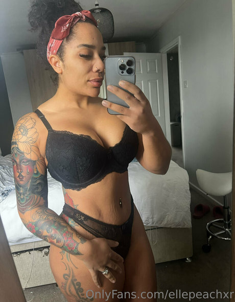 nackte trans-onlyfans heiße hübsche foto