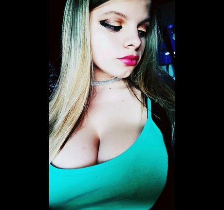 prettykitty996 erotische kunst archiv