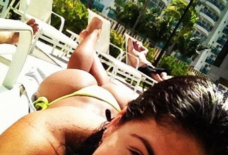 Myllene Batista porno kunst galerie