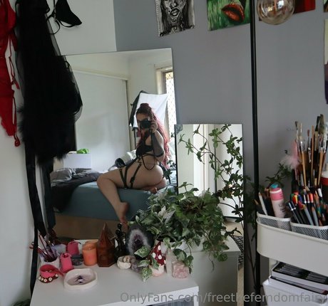 freethefemdomfairy porno nacktheit archiv