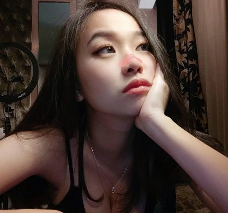 MonicaJeyincaNatasya erwachsene pornografische archiv