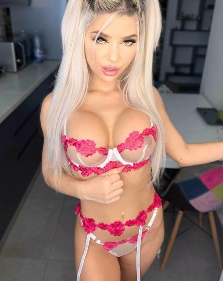 wifebigboobs porno hübsche foto