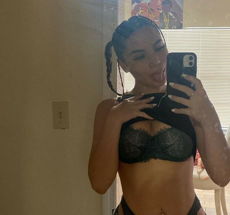 Dadebabyy305 erwachsene nackte archiv