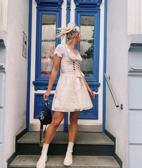 Carina Witthoeft schauspielerin nackten fotos