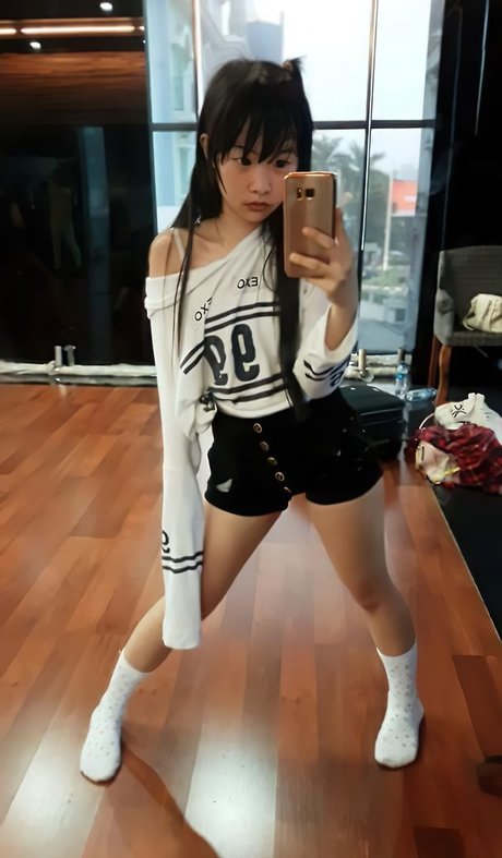 Ola Aphrodite schöne erotische fotos