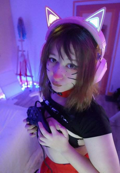 realneko tv schauspielerin porno foto