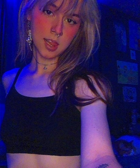 partyongarth44 erotische kunst galerien