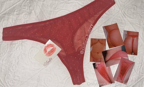 Sadiee Babyy perfekte nackte galerien