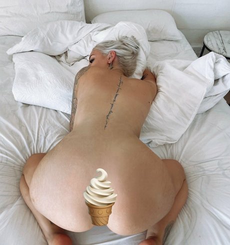 Emily Paul exklusive porno galerien