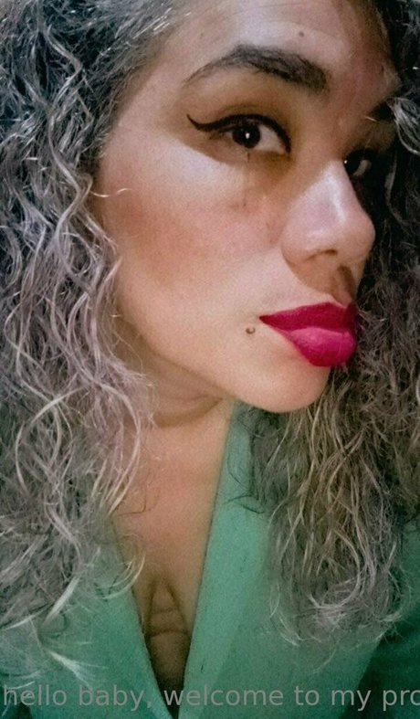 girlxxxtriniti exklusive porno bilder