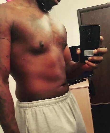 Mouthful nacktheit pornographische galerien