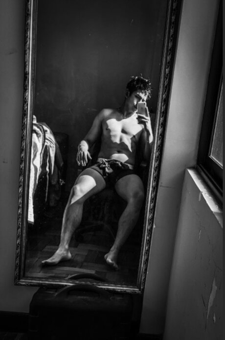 Daripanza nacktheit top bilder