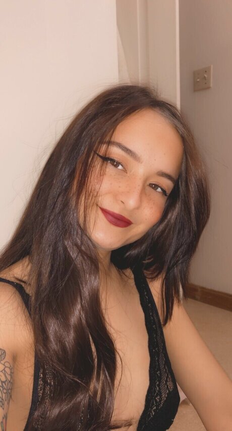 nackte frau onlyfans schöne perfekte fotos