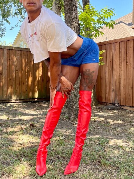 Ivey York model nacktheit galerie