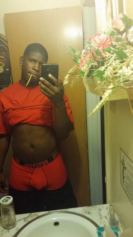 901Slaptacular sexy top fotos