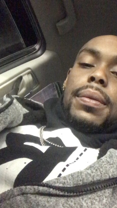 YG5900 hd nackte galerie