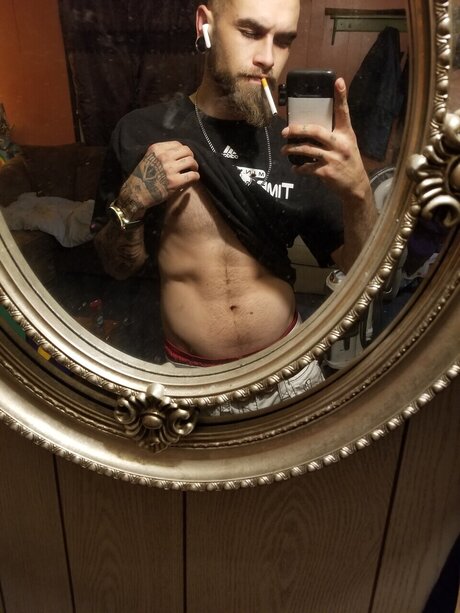 Monster Moran erotische nackt fotos