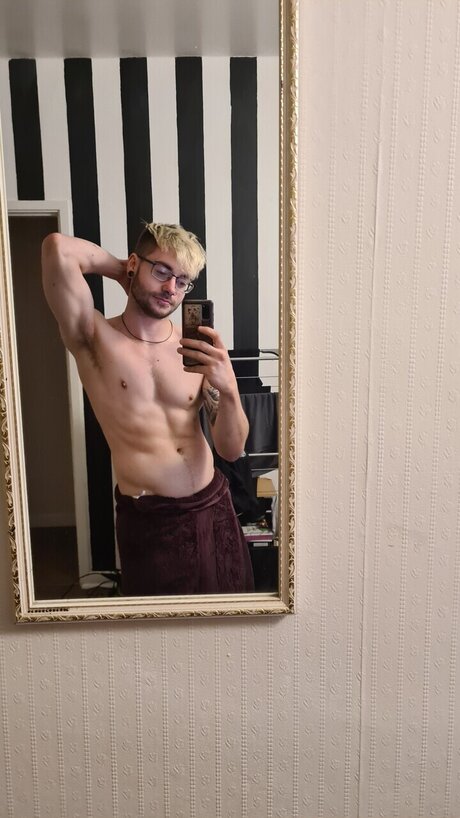 No common Ai kostenlose nackt foto