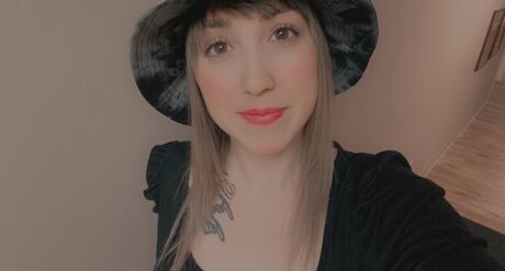 Lust Over Love nackt exklusive galerie