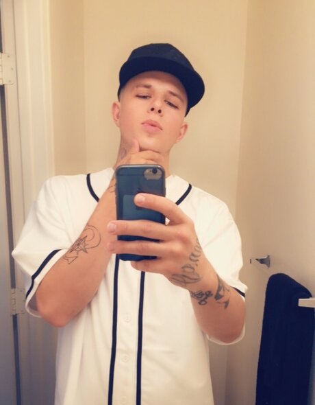 NuSkool nacktheit porno galerie