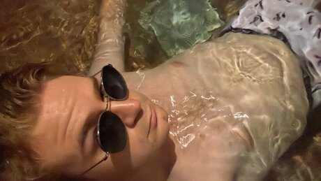 Lion Slaps heiße pornographische bilder