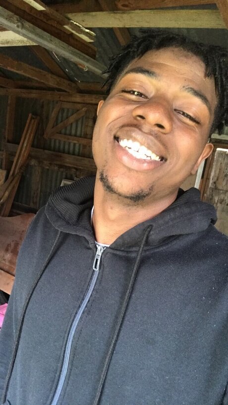 StoneyKid_ top nackten archiv