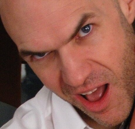 Adrian Swallows The Works_ sexy nackte bild