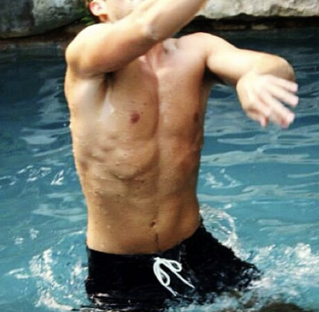 Luke James exklusive hübsche bilder