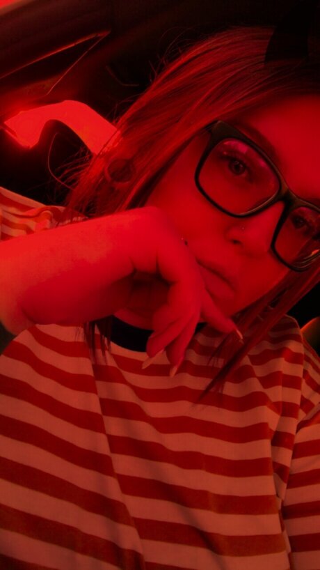 POPPERS PRINCESS_ freie pornografische bild