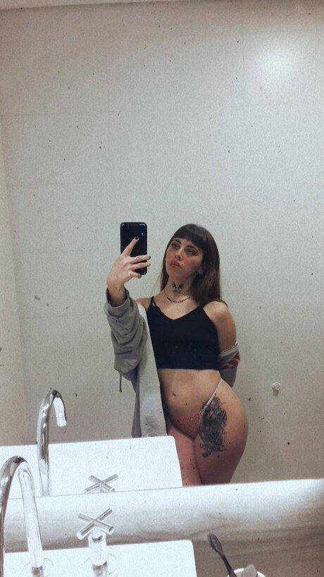 Candela Sills erwachsene freie foto