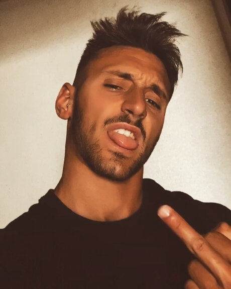 Sergio Carballo hübsche porno archiv